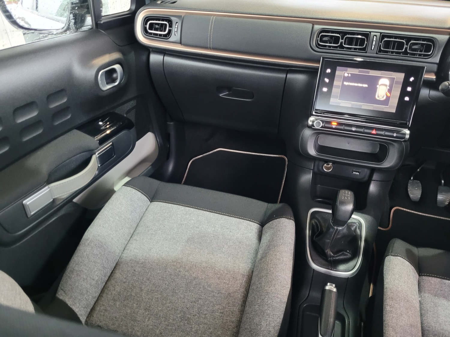 Used Citroen C3 2019 for sale - 76547879: Photo 14