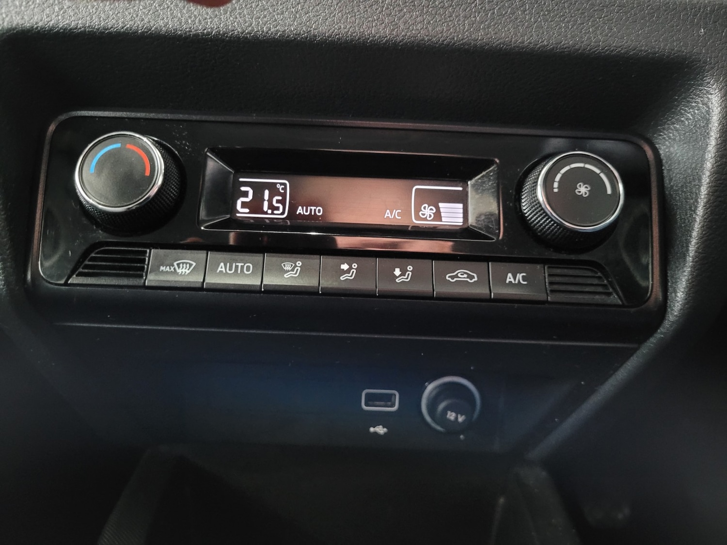 Used Skoda Fabia 2018 for sale - 77213489: Photo 22