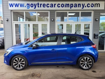 Used Renault Clio 2023 for sale - 78300523: Photo