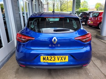Used Renault Clio 2023 for sale - 78300523: Photo