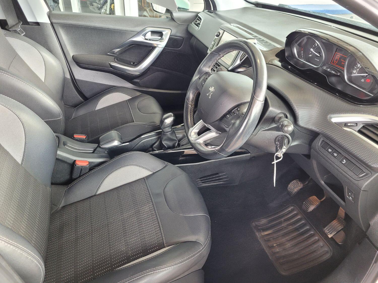 Used Peugeot 2008 2018 for sale - 76397065: Photo 11