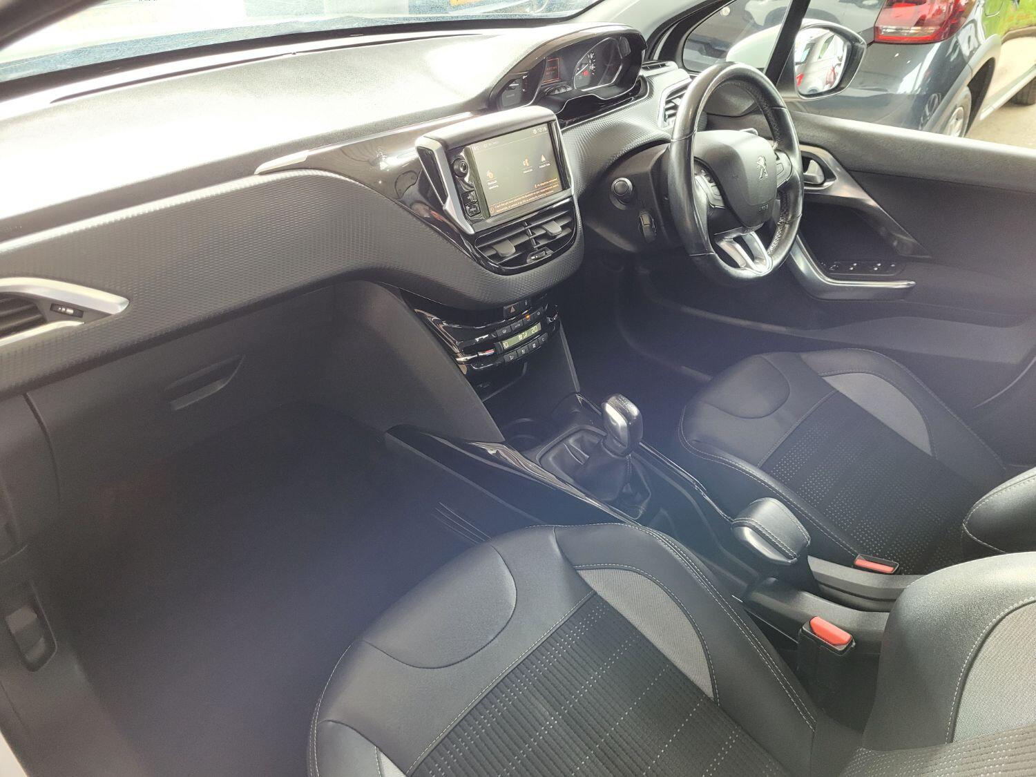 Used Peugeot 2008 2018 for sale - 76397065: Photo 16