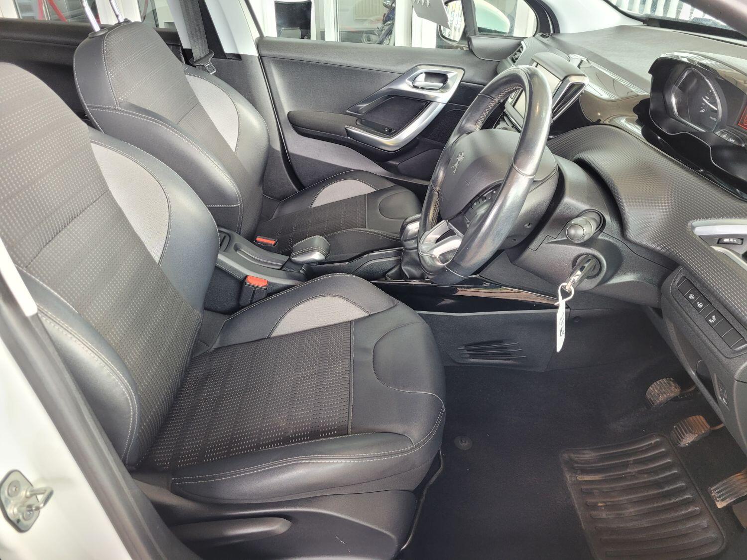 Used Peugeot 2008 2018 for sale - 76397065: Photo 9