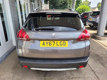 Used Peugeot 2008 2017 for sale - 79302134: Photo