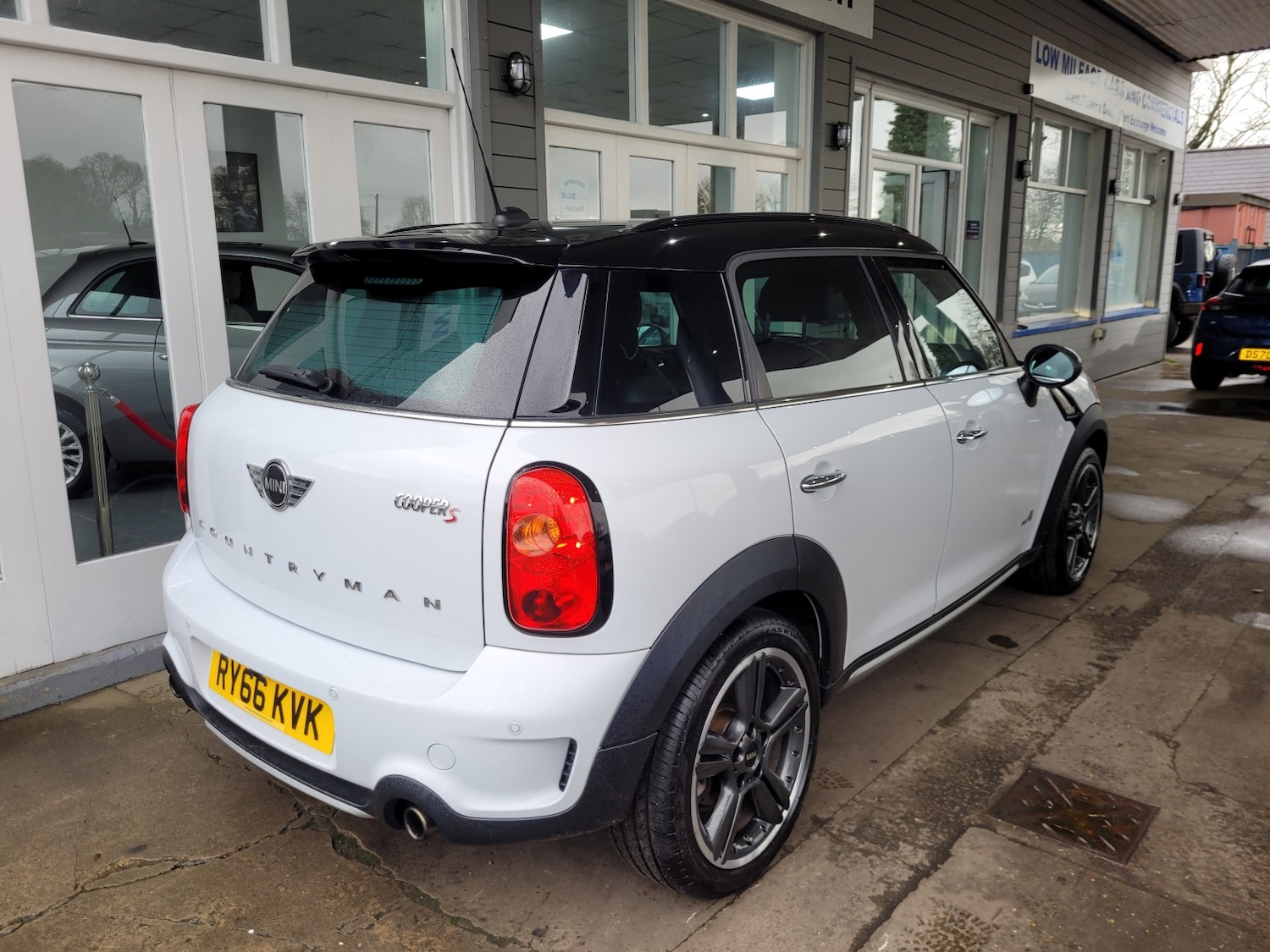 Used MINI Countryman 2017 for sale - 77303689: Photo 5