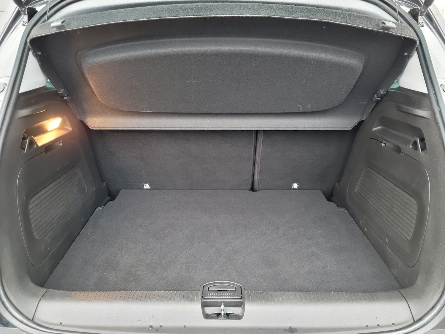 Used Vauxhall Crossland X 2018 for sale - 77277356: Photo 16