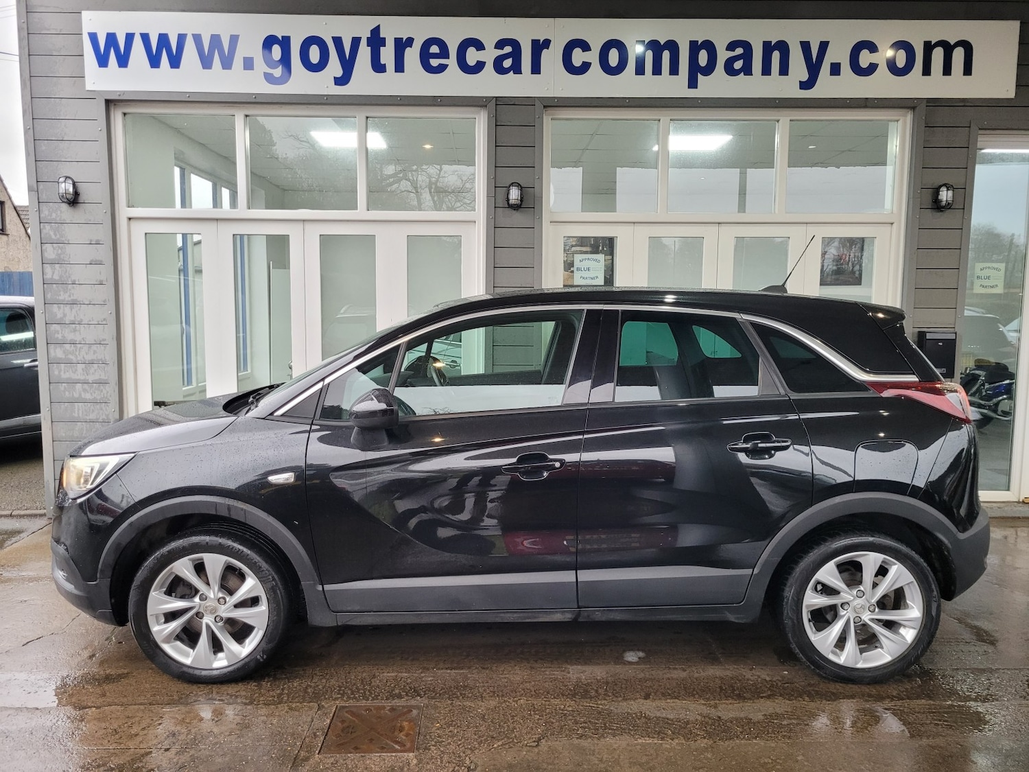 Used Vauxhall Crossland X 2018 for sale - 77277356: Photo 2