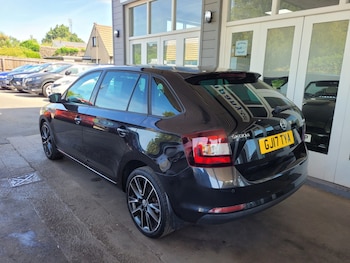 Used Skoda Rapid Spaceback 2017 for sale - 79266864: Photo