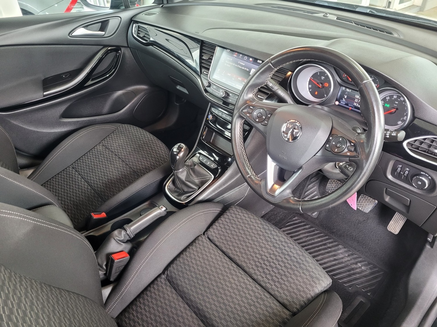 Used Vauxhall Astra 2018 for sale - 77656191: Photo 11