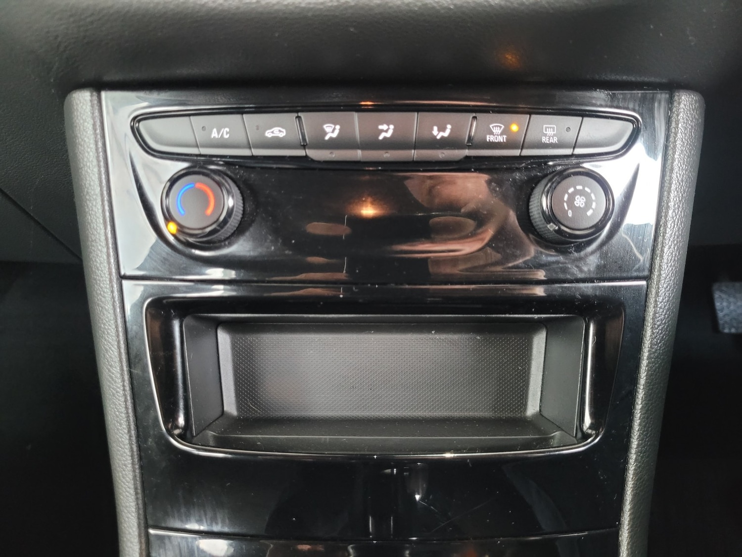 Used Vauxhall Astra 2018 for sale - 77656191: Photo 23