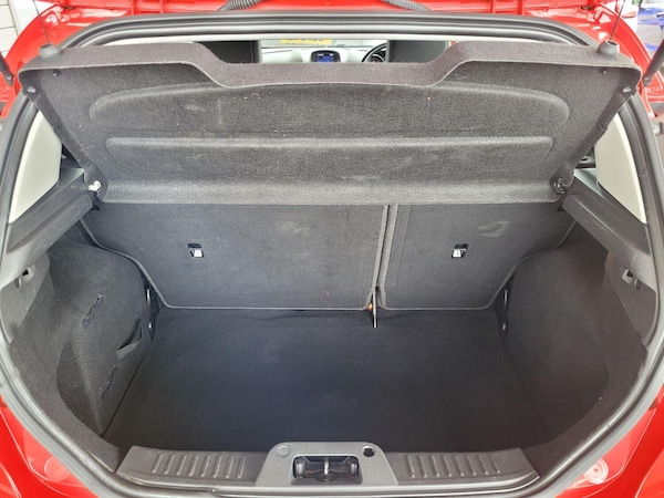 Used Ford Fiesta 2017 for sale - 74932300: Photo 15