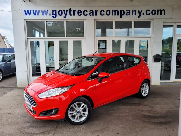 Used Ford Fiesta 2017 for sale - 74932300: Photo 1