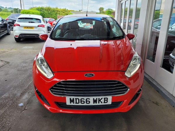 Used Ford Fiesta 2017 for sale - 74932300: Photo 8