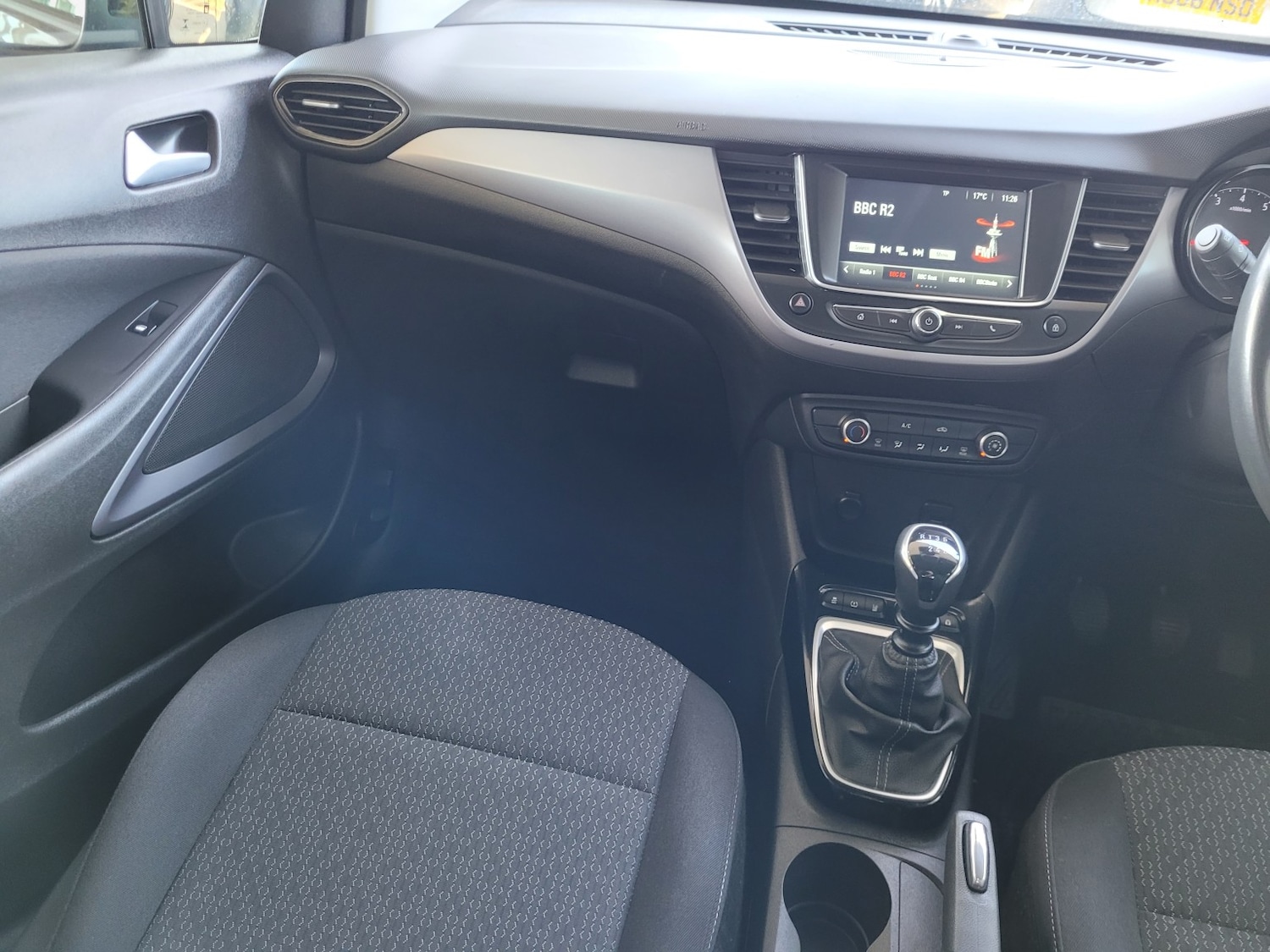 Used Vauxhall Crossland 2022 for sale - 78155300: Photo 15