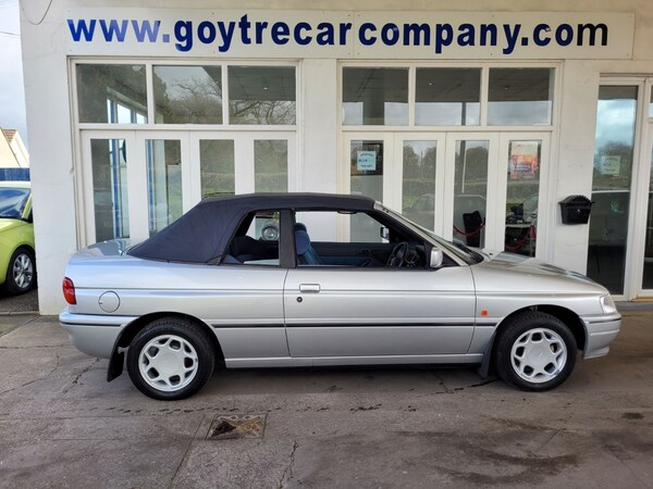 Used Ford Escort 1994 for sale - 66594730: Photo 24