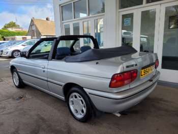 Used Ford Escort 1994 for sale - 66594730: Photo