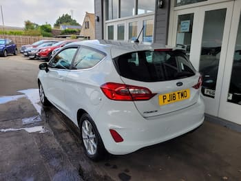 Used Ford Fiesta 2018 for sale - 79644424: Photo