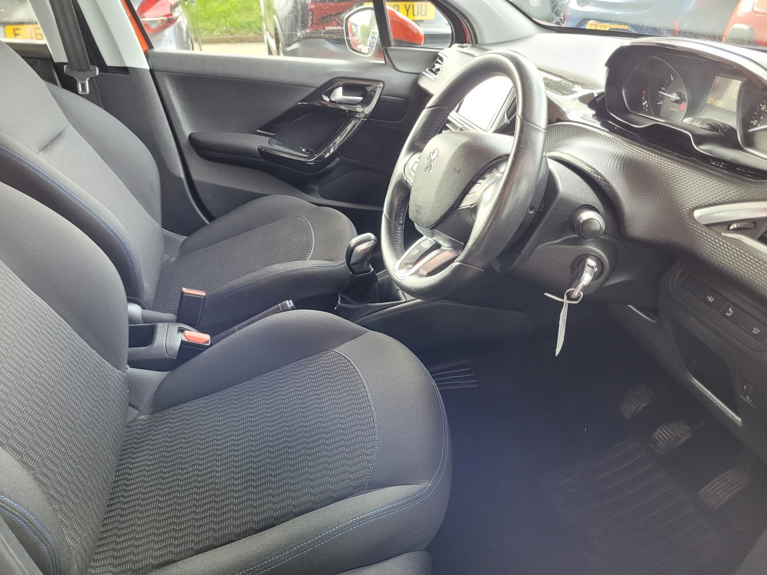 Used Peugeot 208 2020 for sale - 78004331: Photo 8