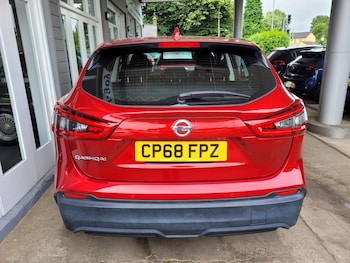 Used Nissan Qashqai 2018 for sale - 78944892: Photo