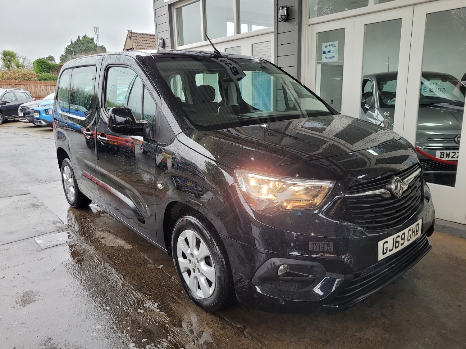 Used Vauxhall Combo Life 2019 for sale - 77453067: Photo 7