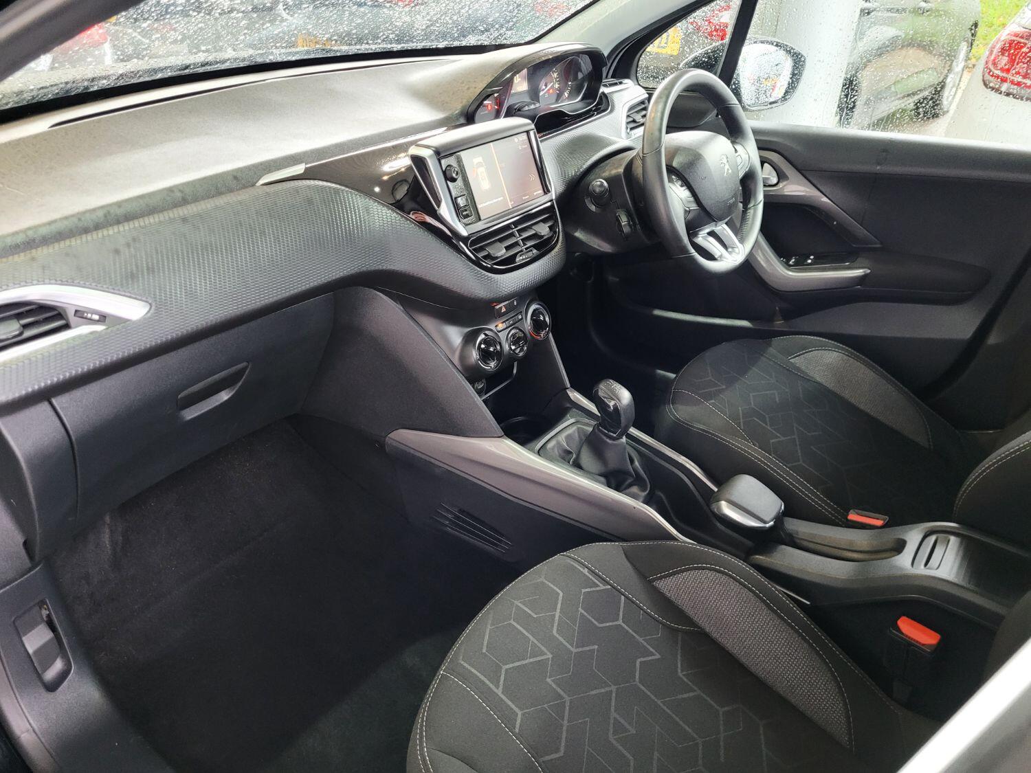 Used Peugeot 2008 2019 for sale - 76369289: Photo 15