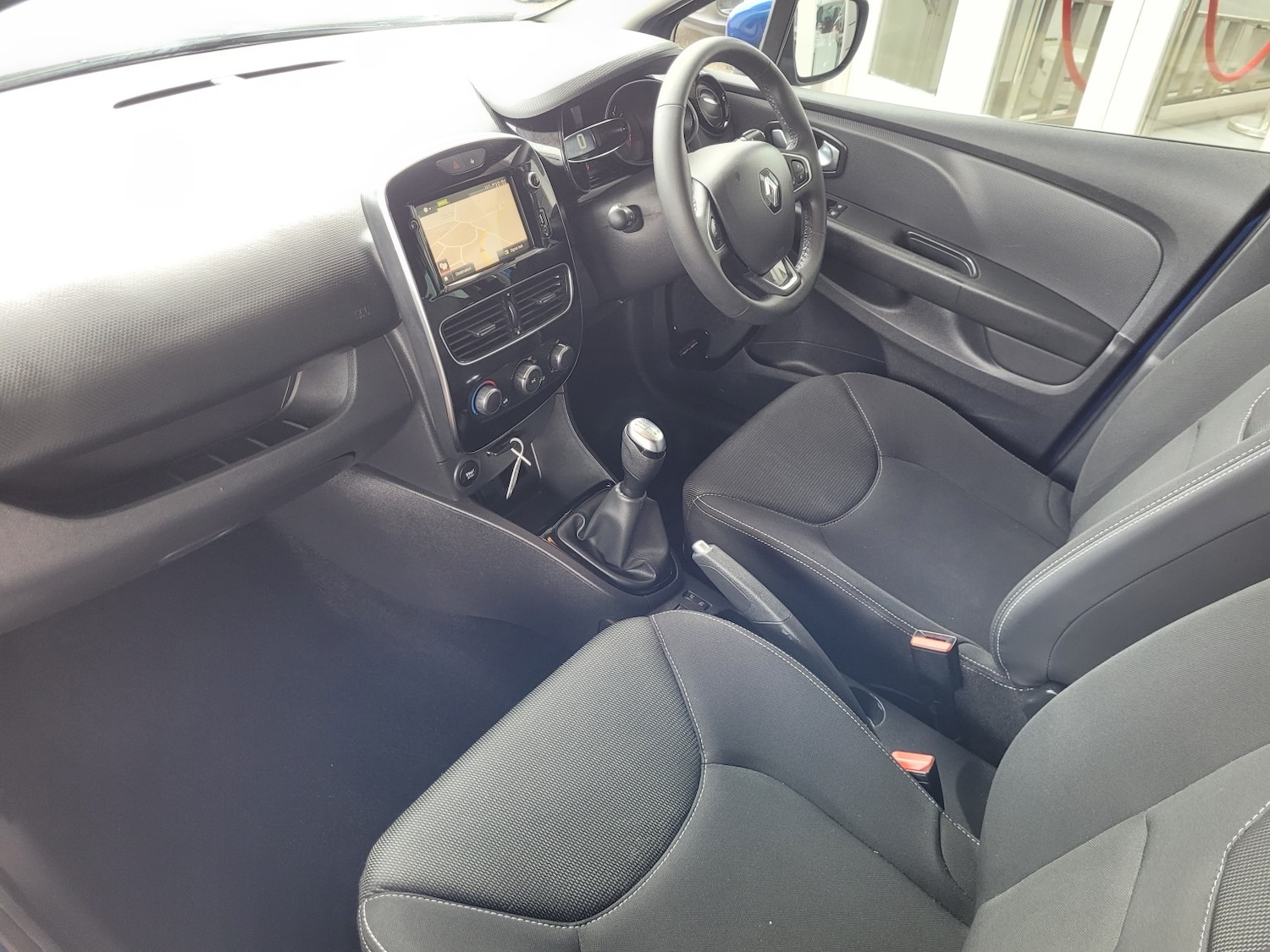 Used Renault Clio 2019 for sale - 78045699: Photo 16