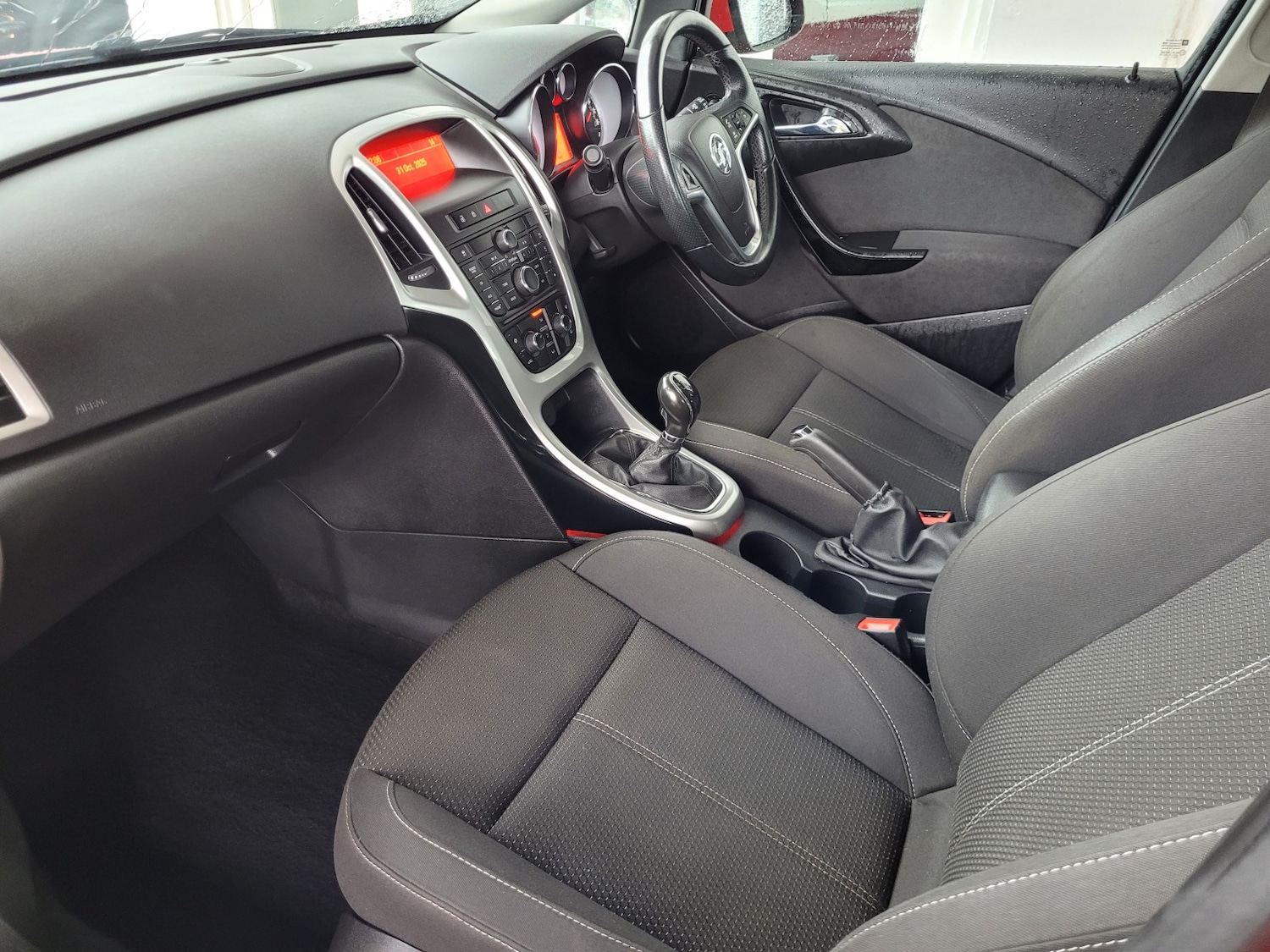 Used Vauxhall Astra 2015 for sale - 76431030: Photo 10