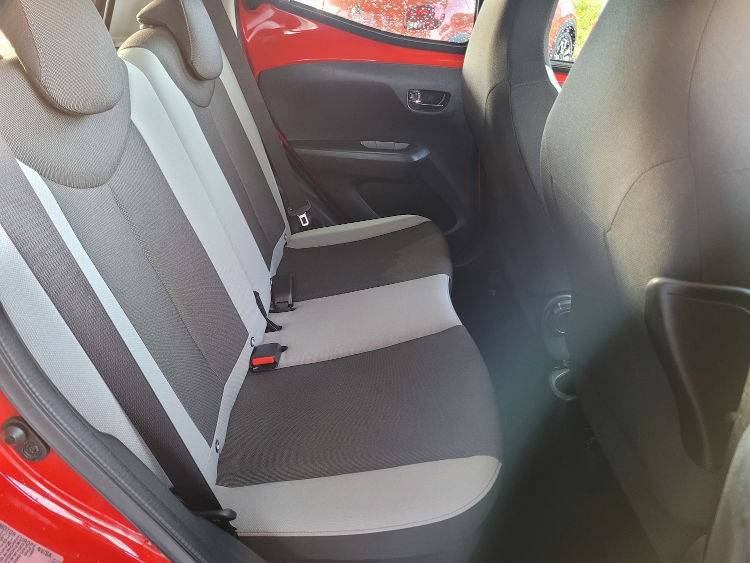 Used Toyota AYGO 2018 for sale - 76924460: Photo 16