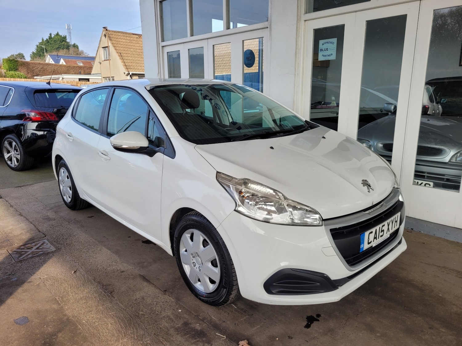 Used Peugeot 208 2015 for sale - 76510866: Photo 7