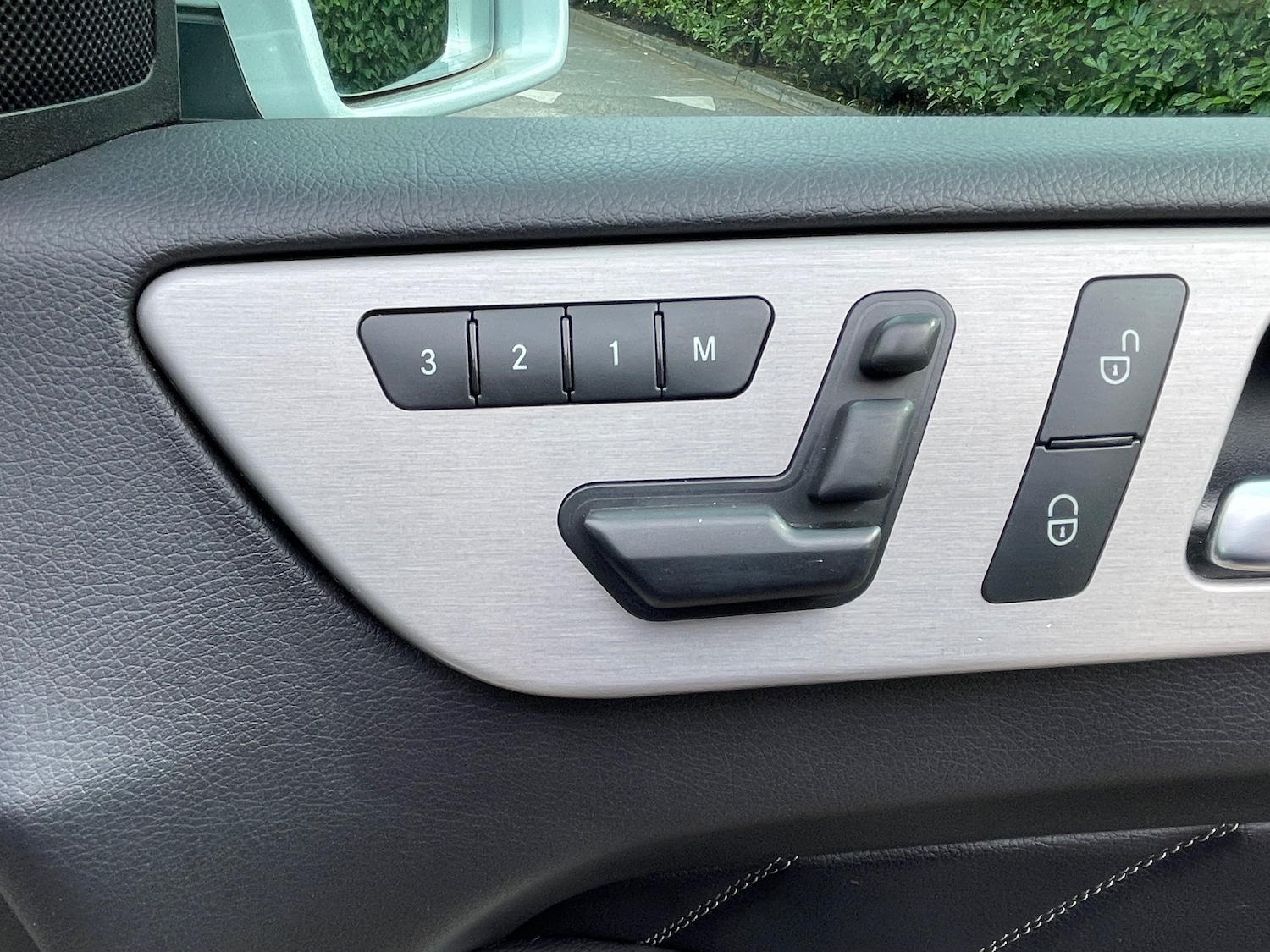 Used Mercedes-Benz GL Class 2015 for sale - 78201509: Photo 21