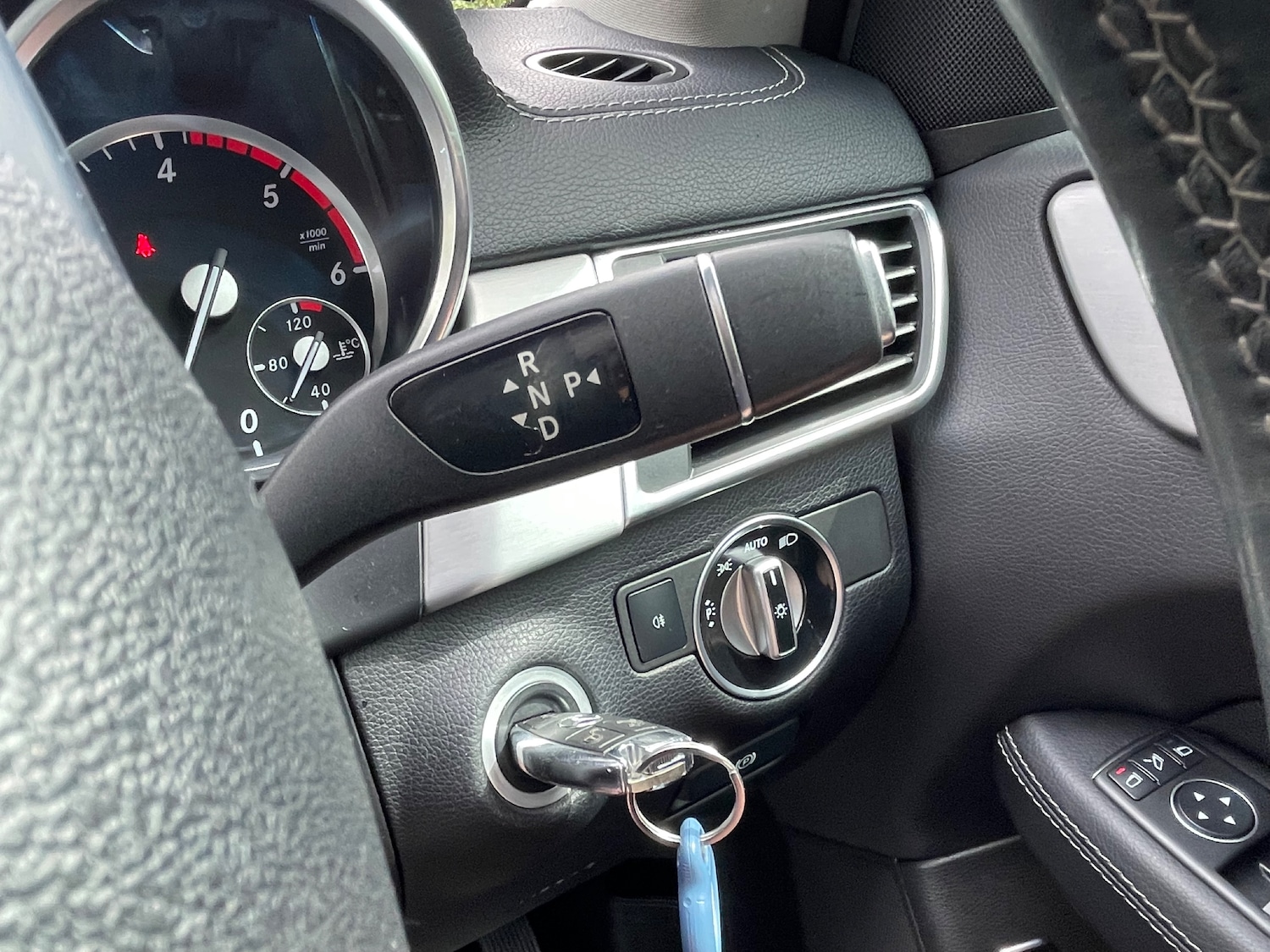 Used Mercedes-Benz GL Class 2015 for sale - 78201509: Photo 28