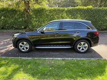 Used Mercedes-Benz GLC 2017 for sale - 77770493: Photo