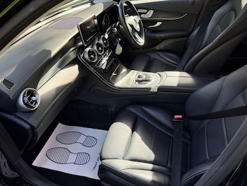 Used Mercedes-Benz GLC 2017 for sale - 77770493: Photo