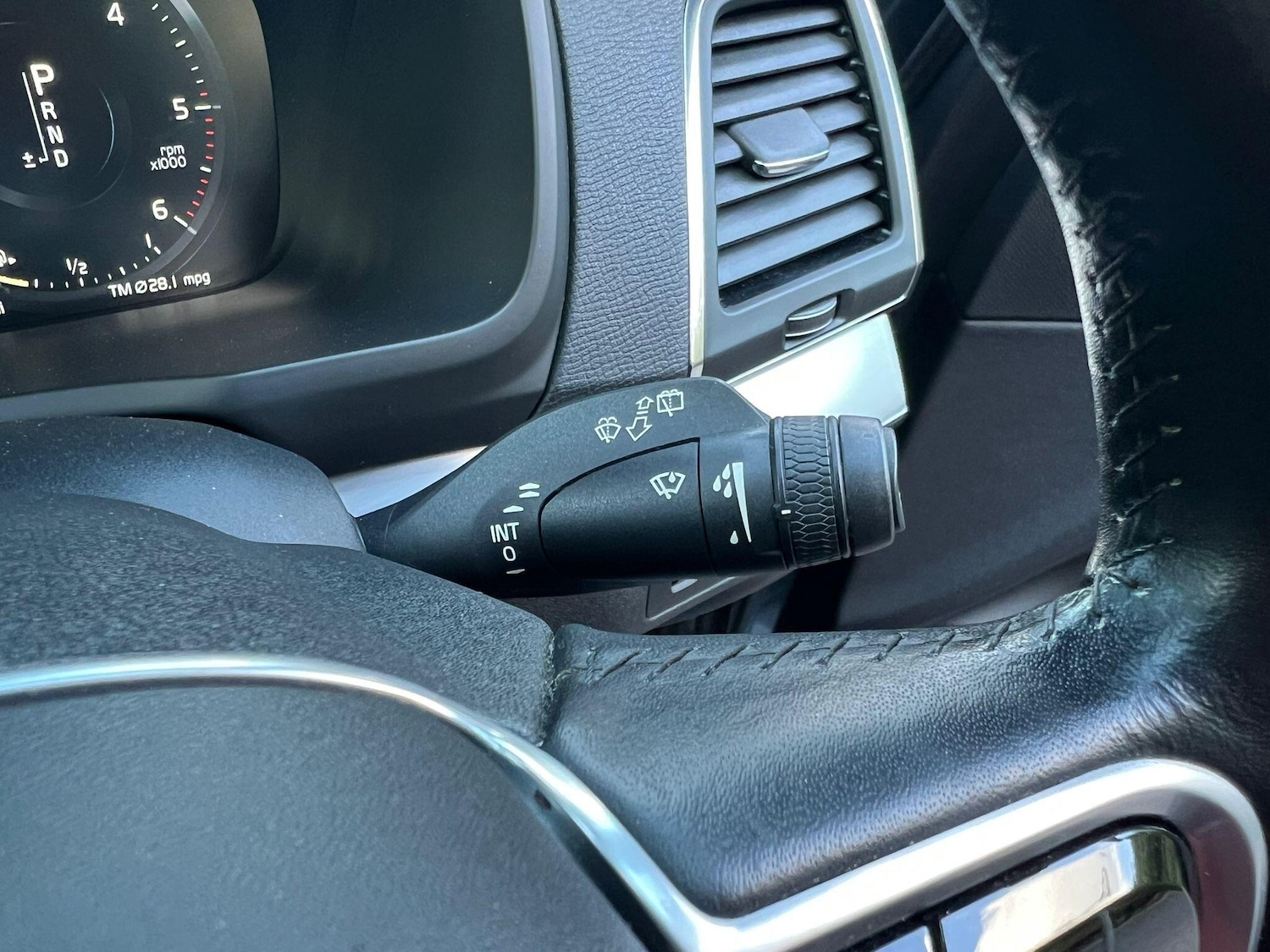 Used Volvo XC90 2017 for sale - 77770490: Photo 17