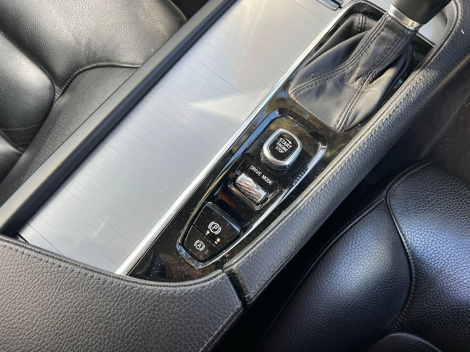 Used Volvo XC90 2017 for sale - 77770490: Photo 24