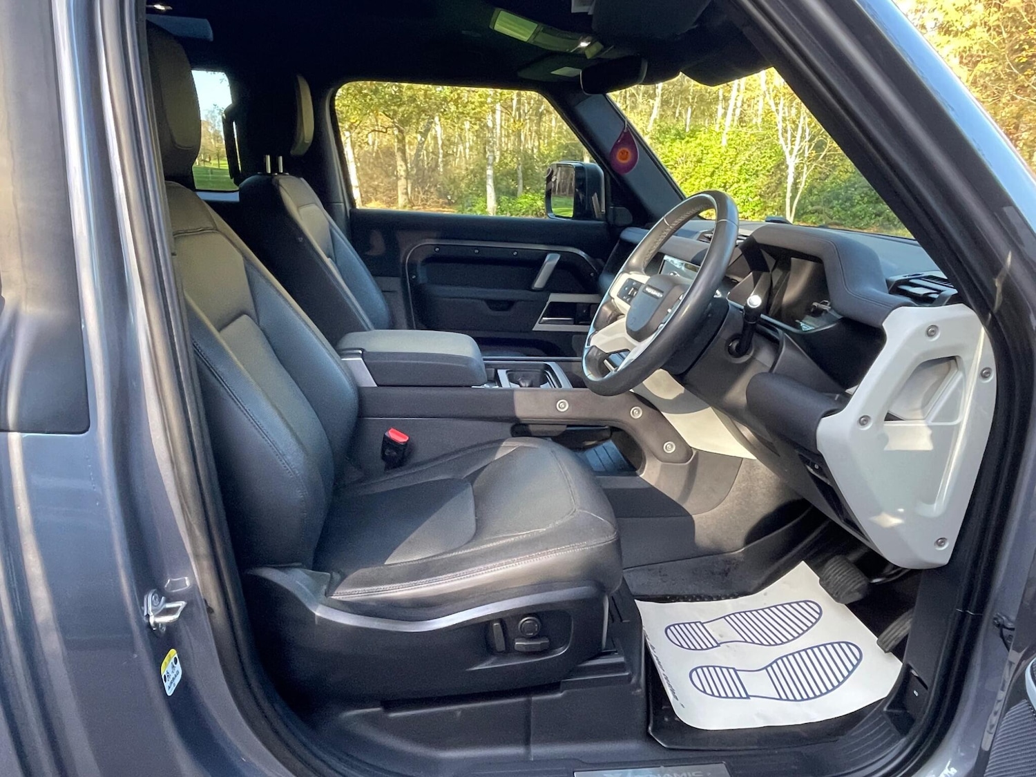 Used Land Rover Defender 90 for sale - 77770482: Photo 2