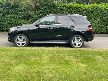 Used Mercedes-Benz M Class 2015 for sale - 78826632: Photo