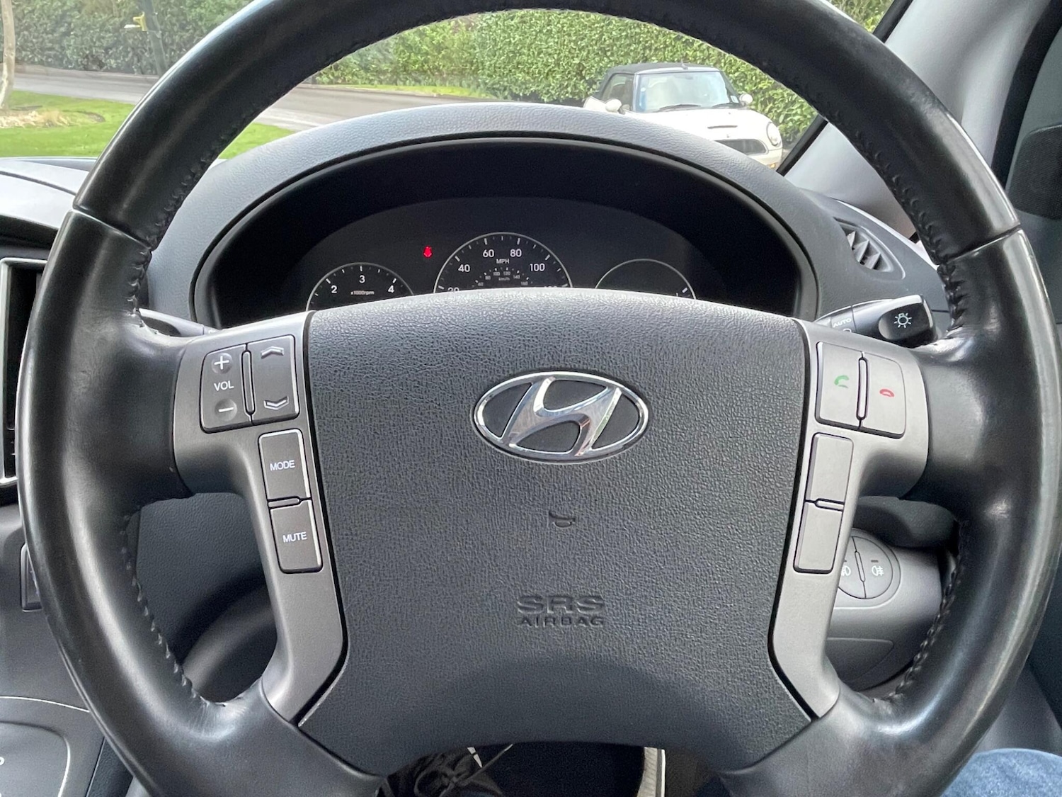 Used Hyundai i800 2018 for sale - 77770495: Photo 25