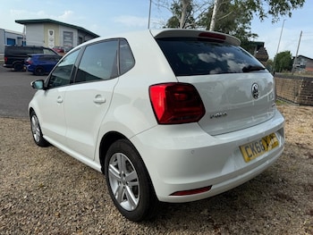 Used Volkswagen Polo 2016 for sale - 78645747: Photo