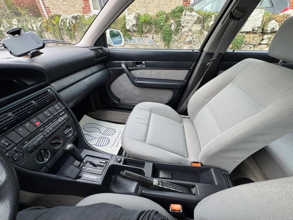 Used Audi A6 Saloon 2004 for sale - 77212123: Photo 10