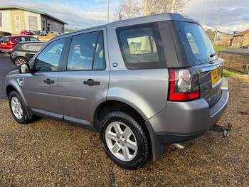 Used Land Rover Freelander 2 2011 for sale - 76751188: Photo