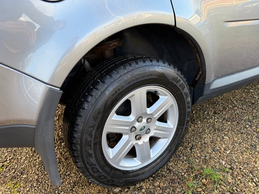 Used Land Rover Freelander 2 2011 for sale - 76751188: Photo 5