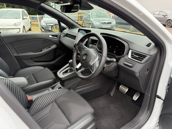 Used Renault Clio 2023 for sale - 75052634: Photo 16