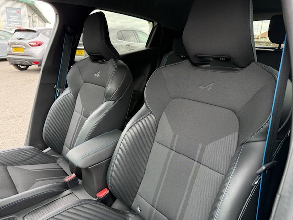 Used Renault Clio 2023 for sale - 75052634: Photo 29
