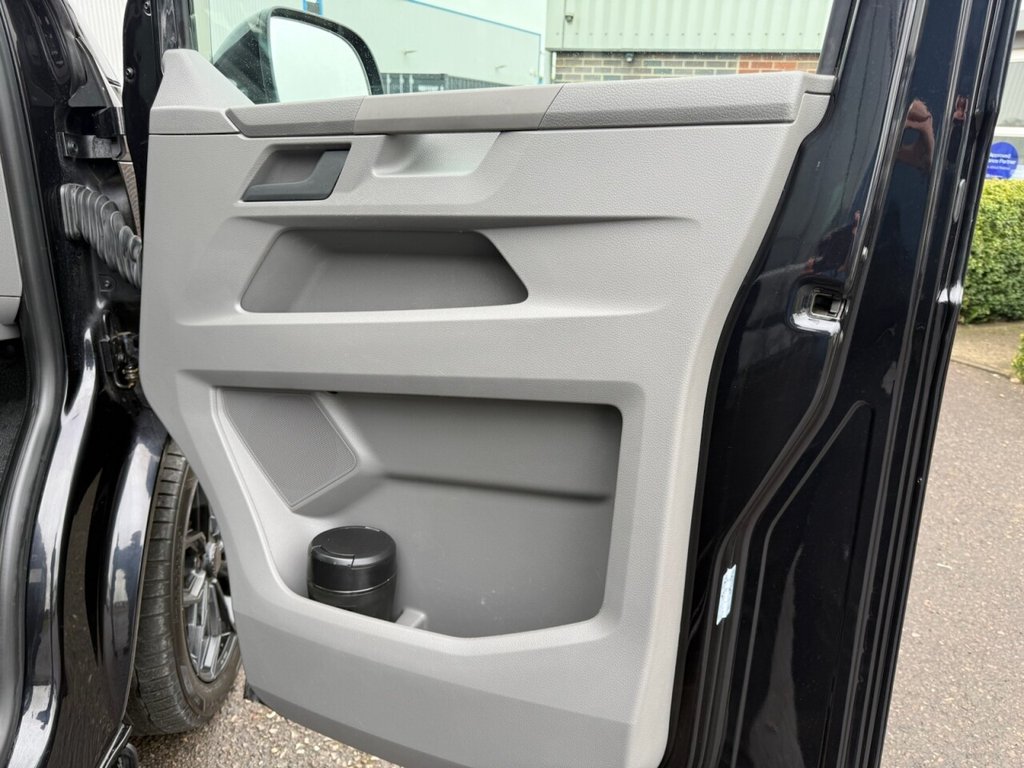 Used Volkswagen Transporter 2021 for sale - 77655412: Photo 10