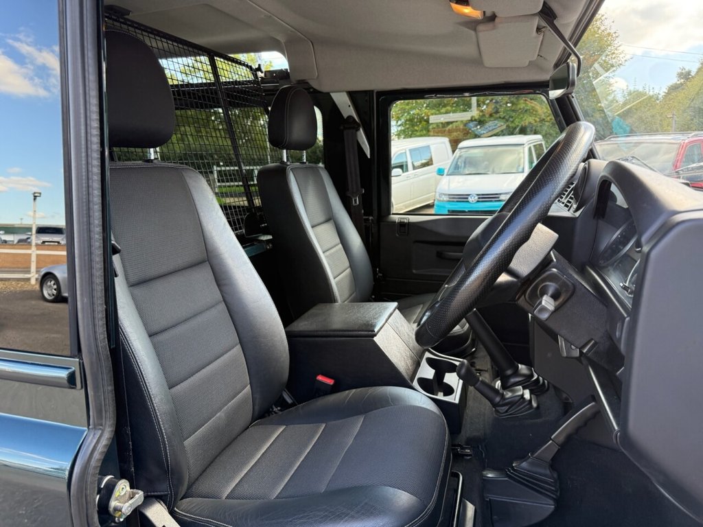 Used Land Rover Defender 2014 for sale - 77341499: Photo 14