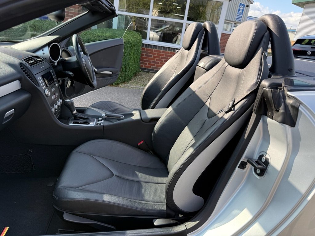 Used Mercedes-Benz SLK 2008 for sale - 77161942: Photo 22