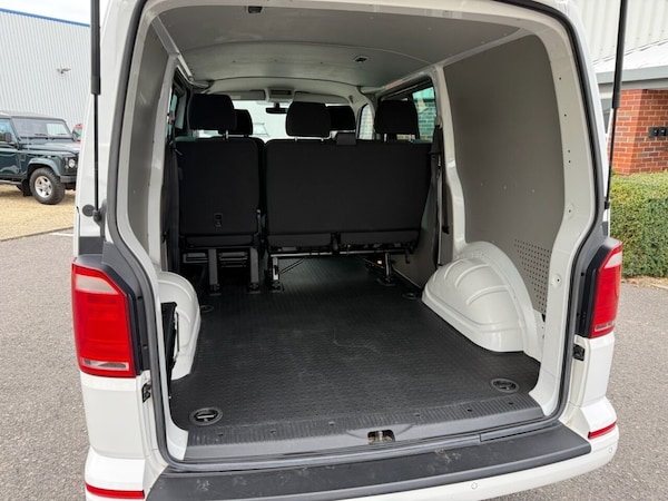 Used Volkswagen Transporter 2018 for sale - 76235787: Photo 16