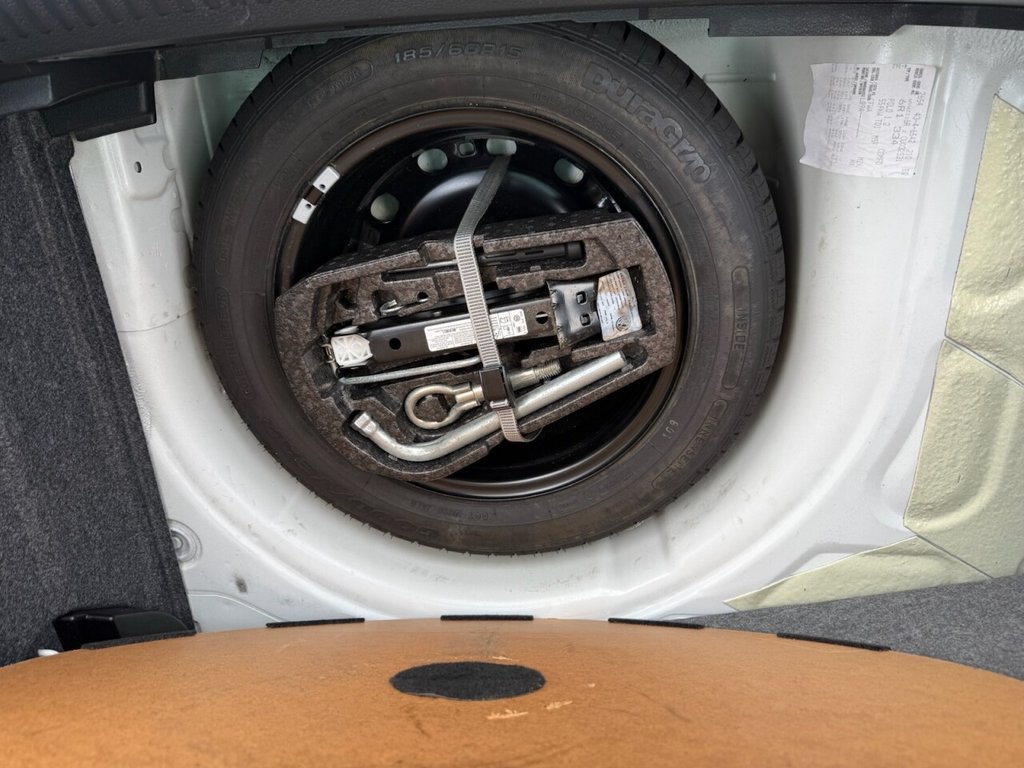 Used Volkswagen Polo 2012 for sale - 77546659: Photo 14