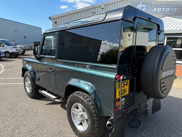 Used Land Rover Defender 2014 for sale - 76119279: Photo 11